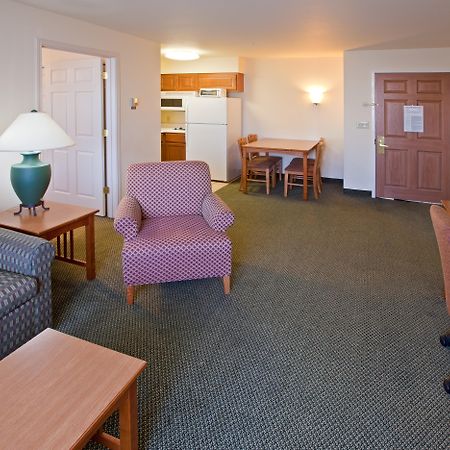 Staybridge Suites Hotel Springfield South, An Ihg Hotel Habitación foto